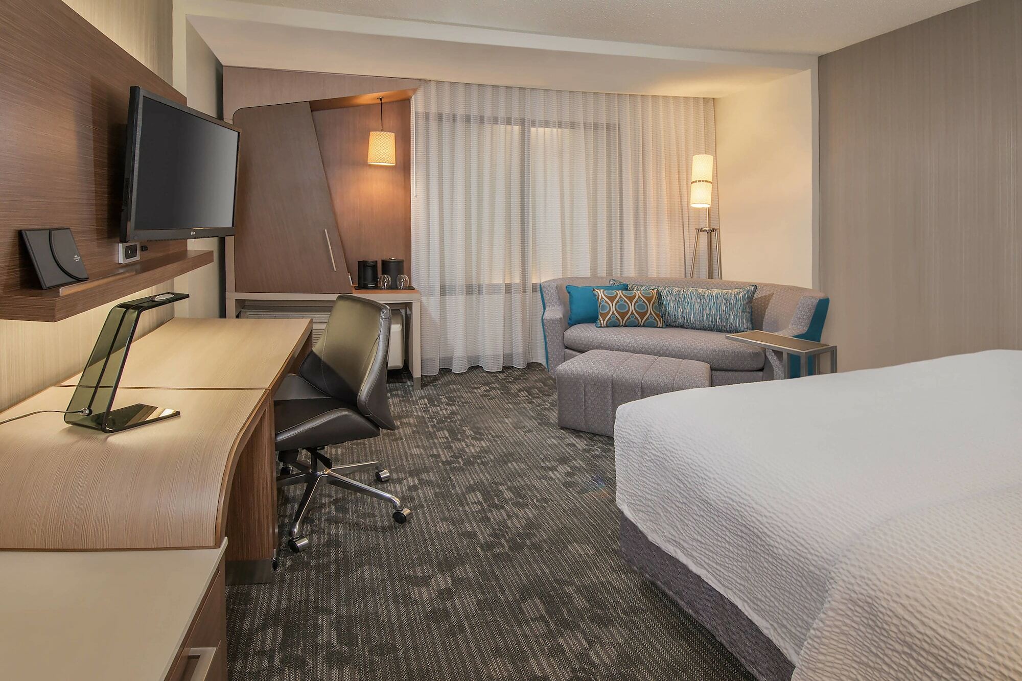 Courtyard By Marriott Fargo Hotell Exteriör bild